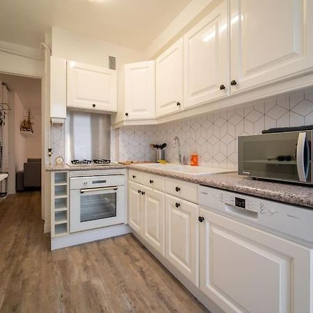 Fully Equipped Apartment Balcony Sleeps 7 Wifi Marselha Exterior foto