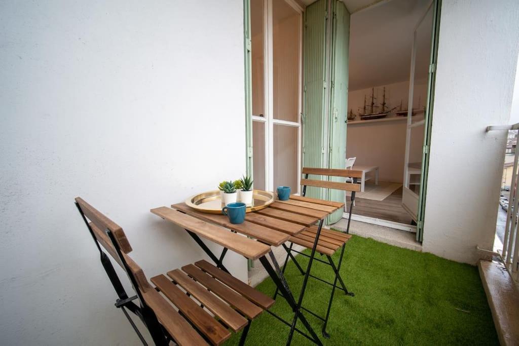 Fully Equipped Apartment Balcony Sleeps 7 Wifi Marselha Exterior foto